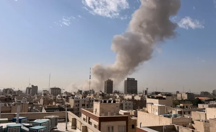 ABD ve İsrail’den İran’a Hava Harekatı: Trump’tan Rejim Değişikliği ve Ayaklanma Çağrısı