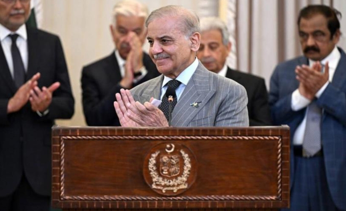 Orta Doğu’da Kritik Saatler! Pakistan Başbakanı Şerif’ten Trump’a 'İran' Çağrısı: 2 Hafta Erteleyin