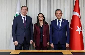 DEM Parti’den Özgür Özel’e Tebrik Telefonu: Yeni Parti İçin “Demokrasi ve Eşitlik” Mesajı