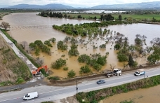 Büyük Menderes Nehri Taştı, Koçarlı Ovası Sular Altında Kaldı