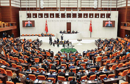 TBMM'de Bu Hafta Trafik ve Sosyal Haklar Mesaisi: Ceza Yağmuru ve Doğum İzni Müjdesi!