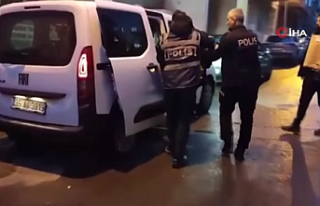 İzmir’de Dev Yasa Dışı Bahis Operasyonu: 2 Milyar...