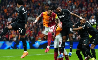 Galatasaray Juventus'u Dağıttı! Şampiyonlar Ligi'nde 5-2'lik Tarihi Gece