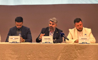 HÜDA PAR'dan Adana'da Dev Panel: "Madde Bağımlılığı ile Mücadele Partiler Üstü Bir Meseledir"