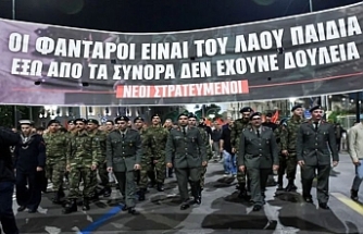 Yunan Askerlerinden Gazze Resti: "Filistin Halkına Karşı İşlenen Suçlara Ortak Olmayacağız!"