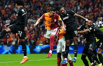 Galatasaray Juventus'u Dağıttı! Şampiyonlar Ligi'nde 5-2'lik Tarihi Gece