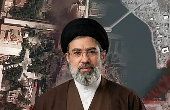 Hamaney Dönemi Sert Başladı: "Diz Çökmeden Barış Yok!"