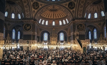 Teravih Namazı Nasıl Kılınır? Adım Adım Teravih Namazı Kılınışı