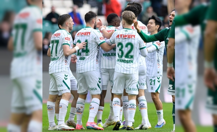 Konyaspor Dolu Dizgin: Aliağa FK Karşısında 5 Gollü Galibiyet!