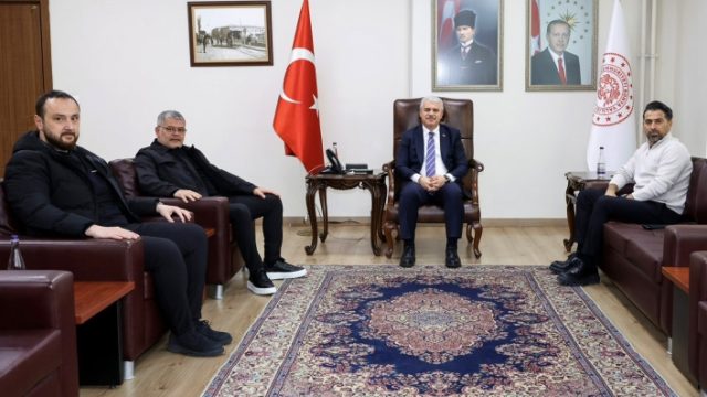 Konyaspor Yönetimi ve İlhan Palut’tan Vali İbrahim Akın’a Ziyaret