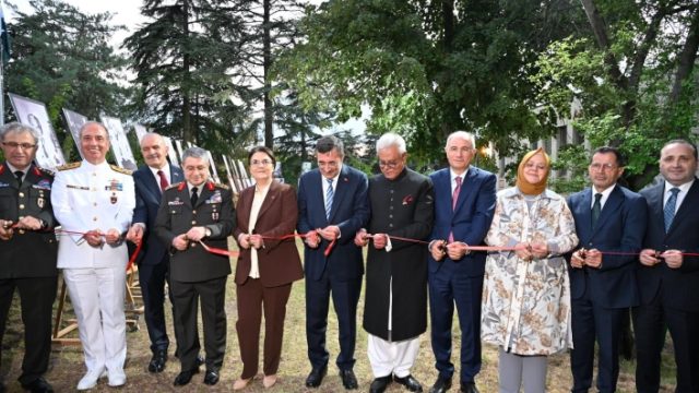 Ankara'da Görkemli Kutlama: Pakistan'ın 80. Bağımsızlık Günü Cevdet Yılmaz'ın Katılımıyla Pakistan Evi'nde Kutlandı
