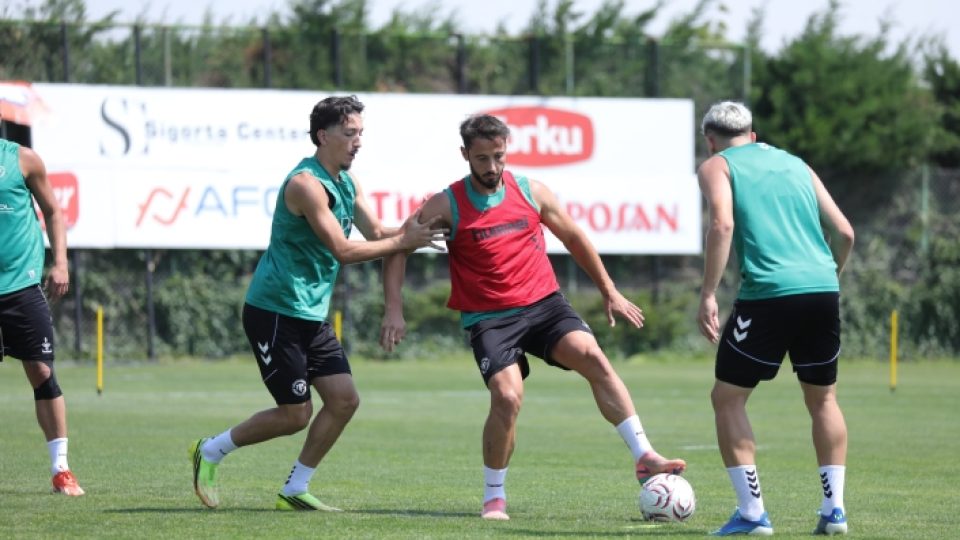Konyaspor'da Rizespor Maçı Hazırlıkları Sürüyor