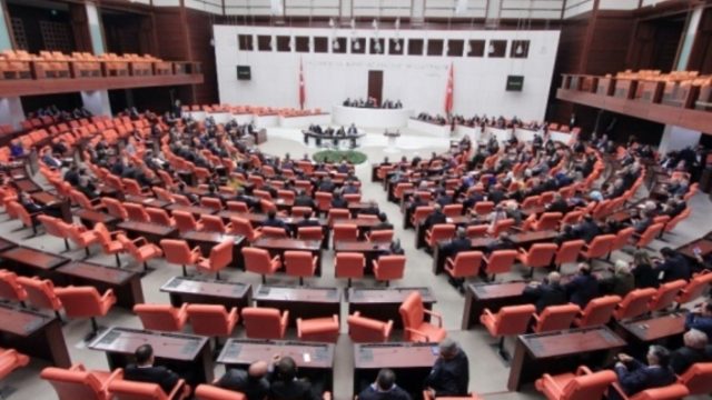 Suça Sürüklenen Çocuk Yasası TBMM'de Kabul Edildi: İşte Yeni Düzenlemenin Detayları
